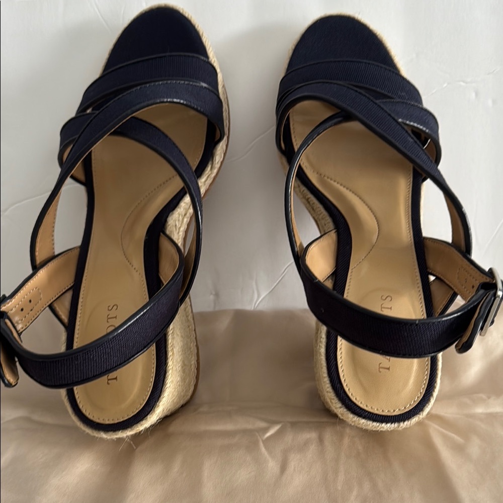 Talbots size 9.5  new never worn.
